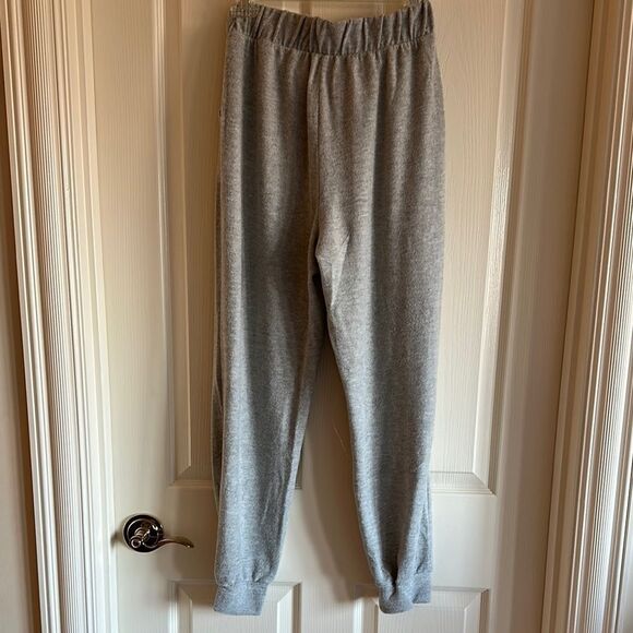 Heather Gray Track Pants with Elastic Waistband and Relaxed Fit - Picture 4 of 5
